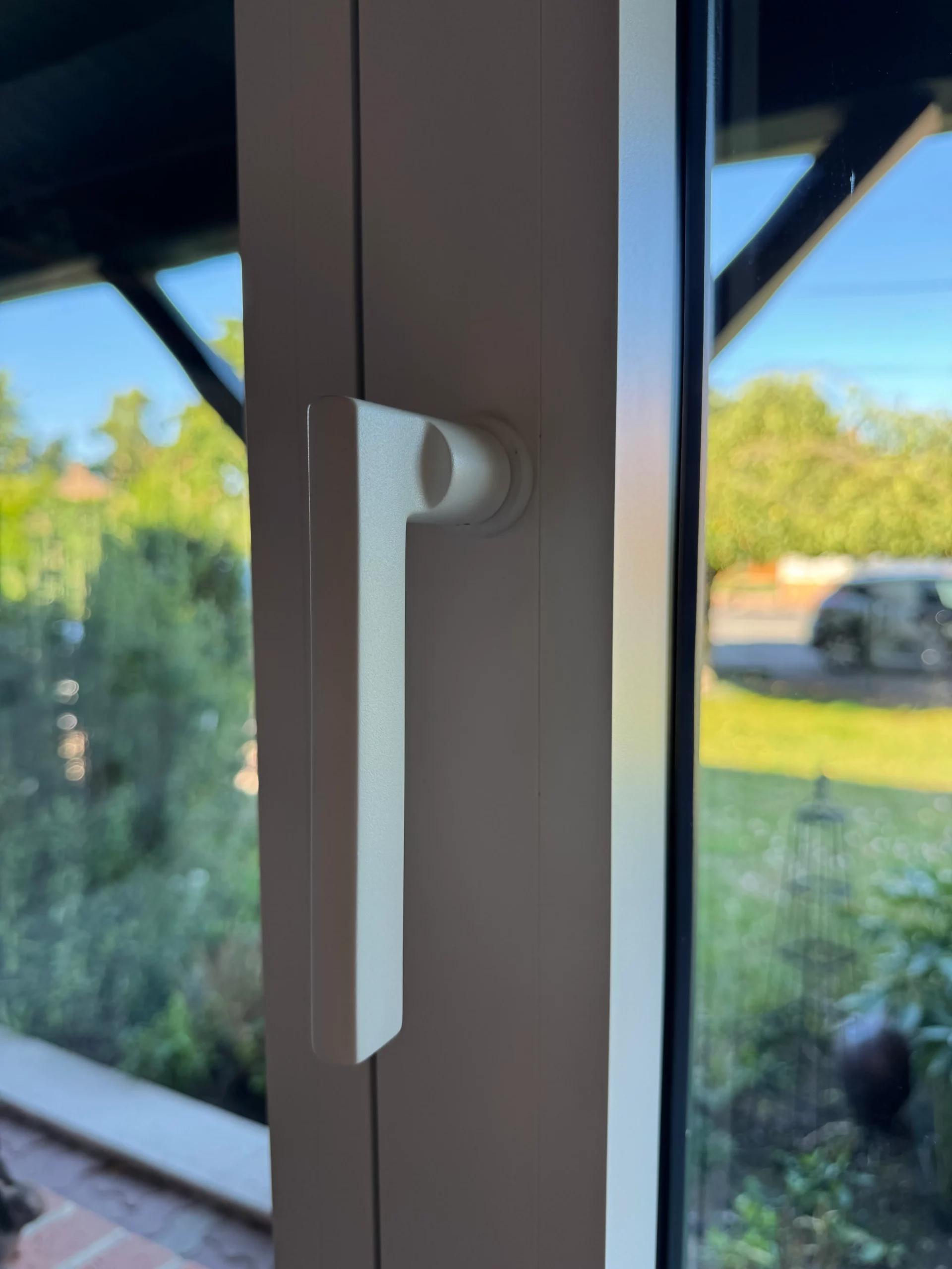 Poignée fenêtre aluminium