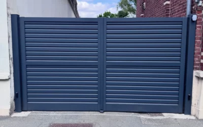 Pose d&rsquo;un portail aluminium à lames ventilées à Wavrin